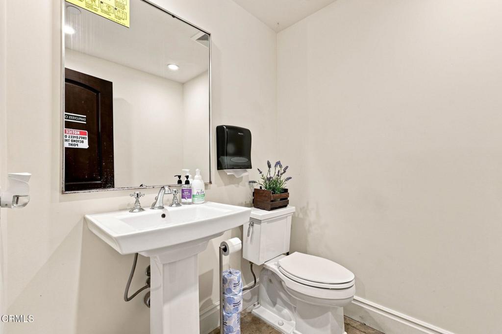 1151 Glenview Road Property Photo 56