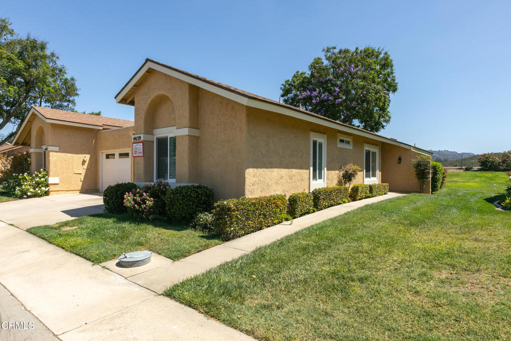 44159 Village 44 Property Photo 3