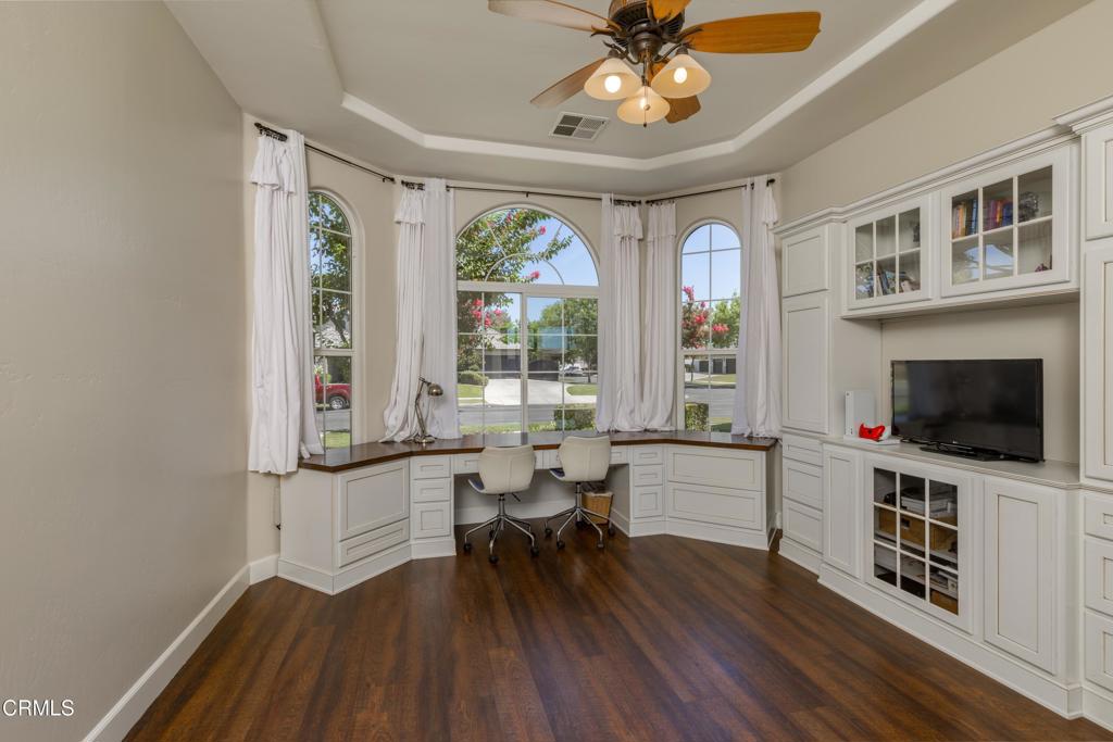 10503 Hinderhill Drive Property Photo 12