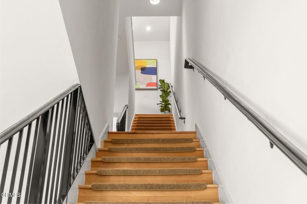 797 E Santa Clara Street Property Photo 26