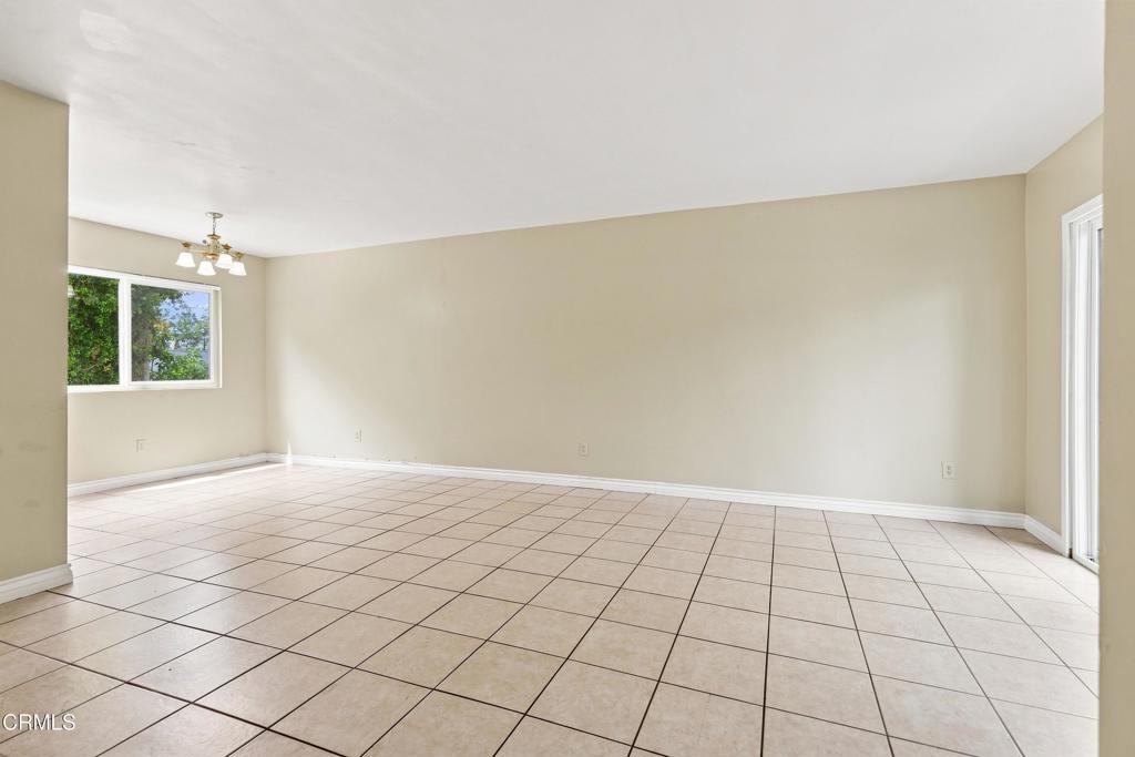 138 S Bryn Mawr Street 33 Property Photo 6