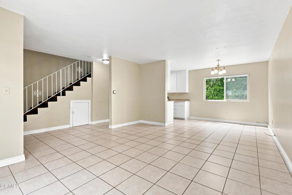 138 S Bryn Mawr Street 33 Property Photo 8