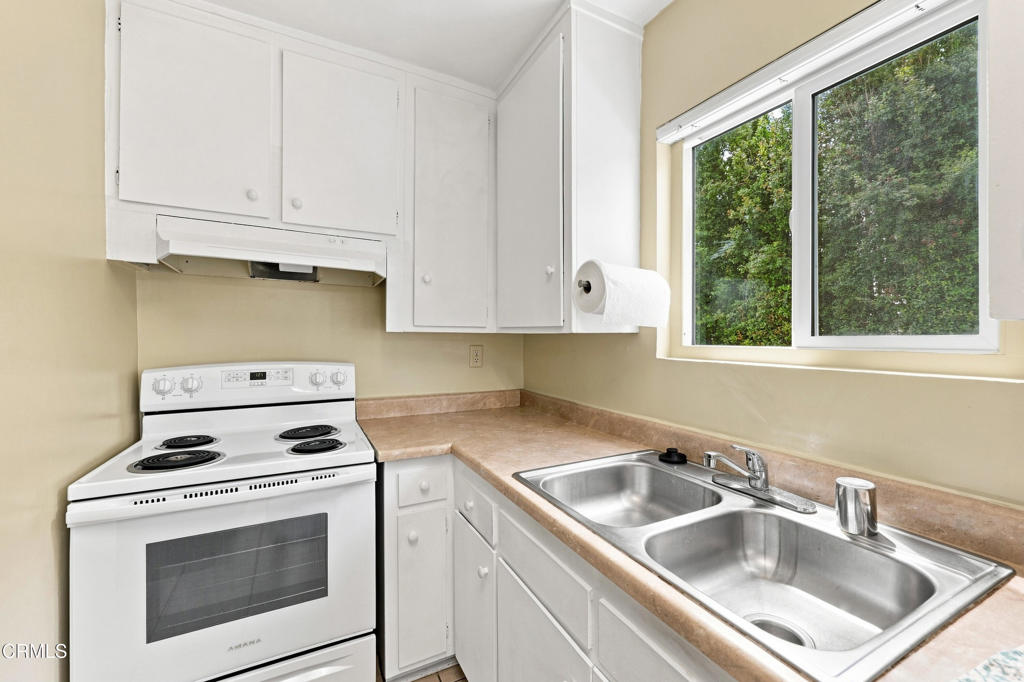 138 S Bryn Mawr Street 33 Property Photo 13