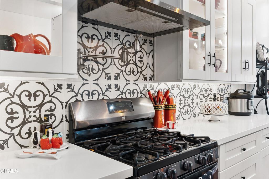 14103 Via Contento Property Photo 19