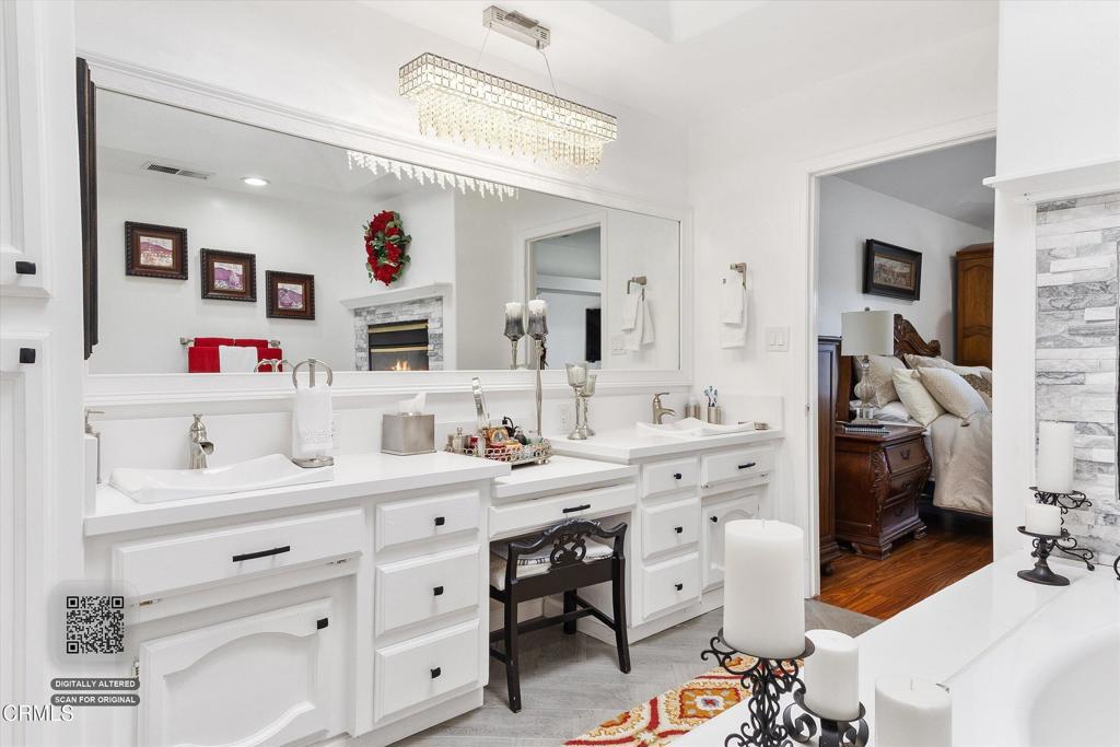 14103 Via Contento Property Photo 28
