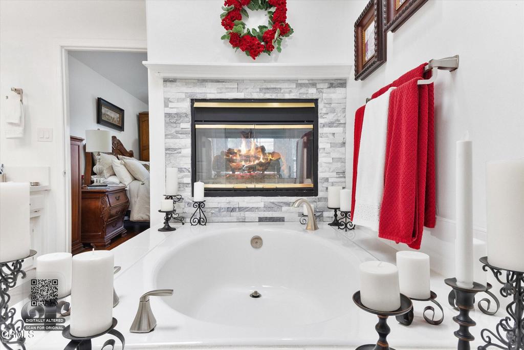 14103 Via Contento Property Photo 29