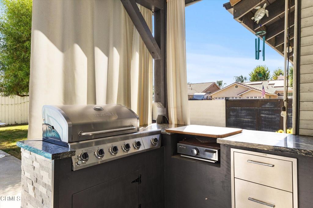 14103 Via Contento Property Photo 37