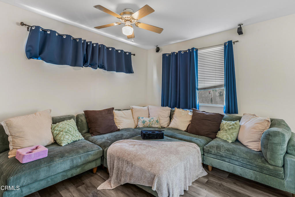 936 Hinckley Lane Property Photo 8
