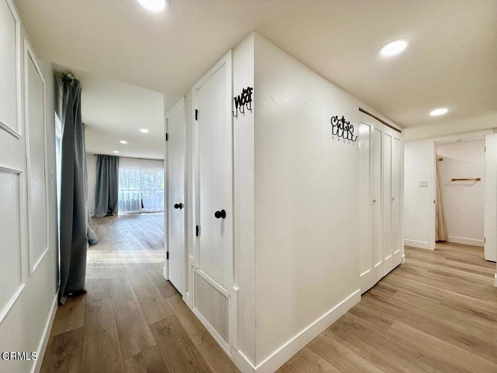 660 Sunfish Way Property Photo 6
