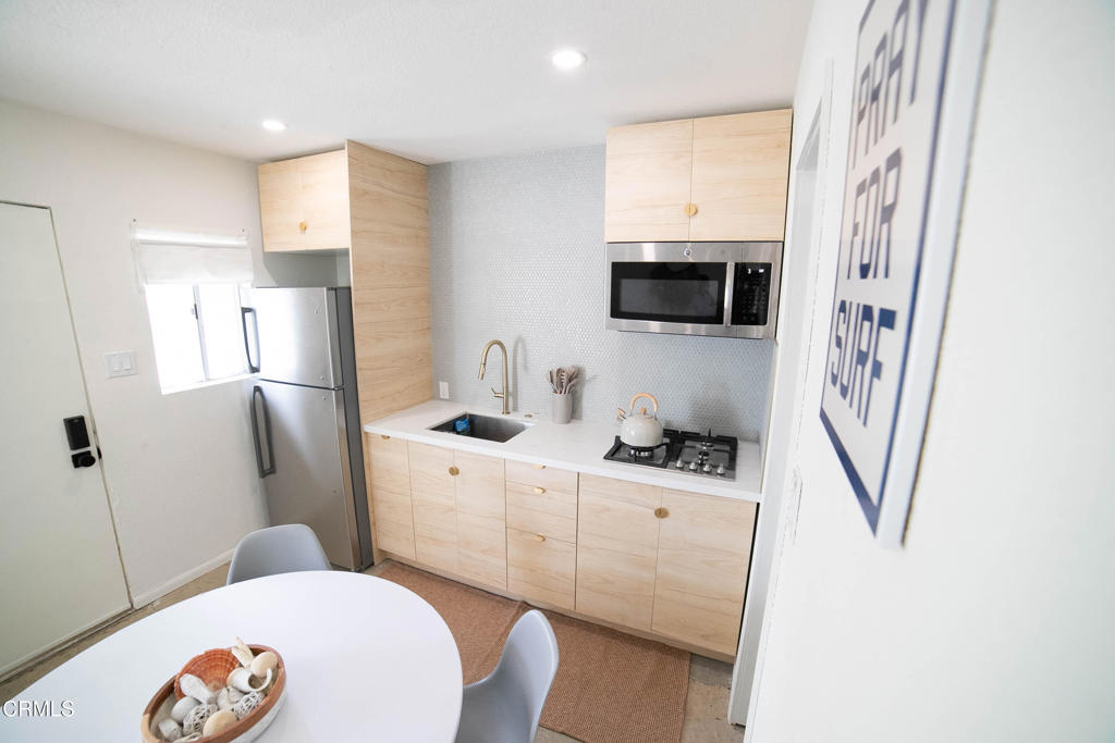 145 147 Hollywood Avenue Property Photo 19
