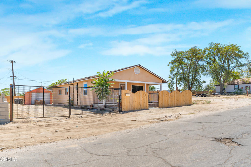 304 General Petroleum Avenue Property Photo 23
