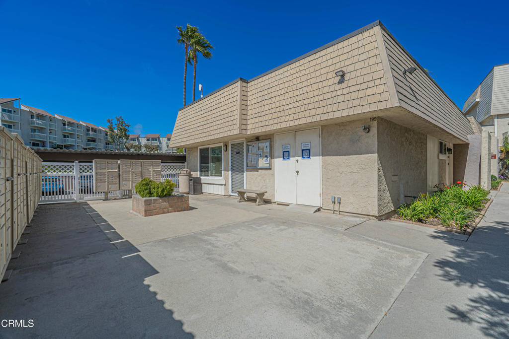 201 E Surfside Drive Property Photo 41