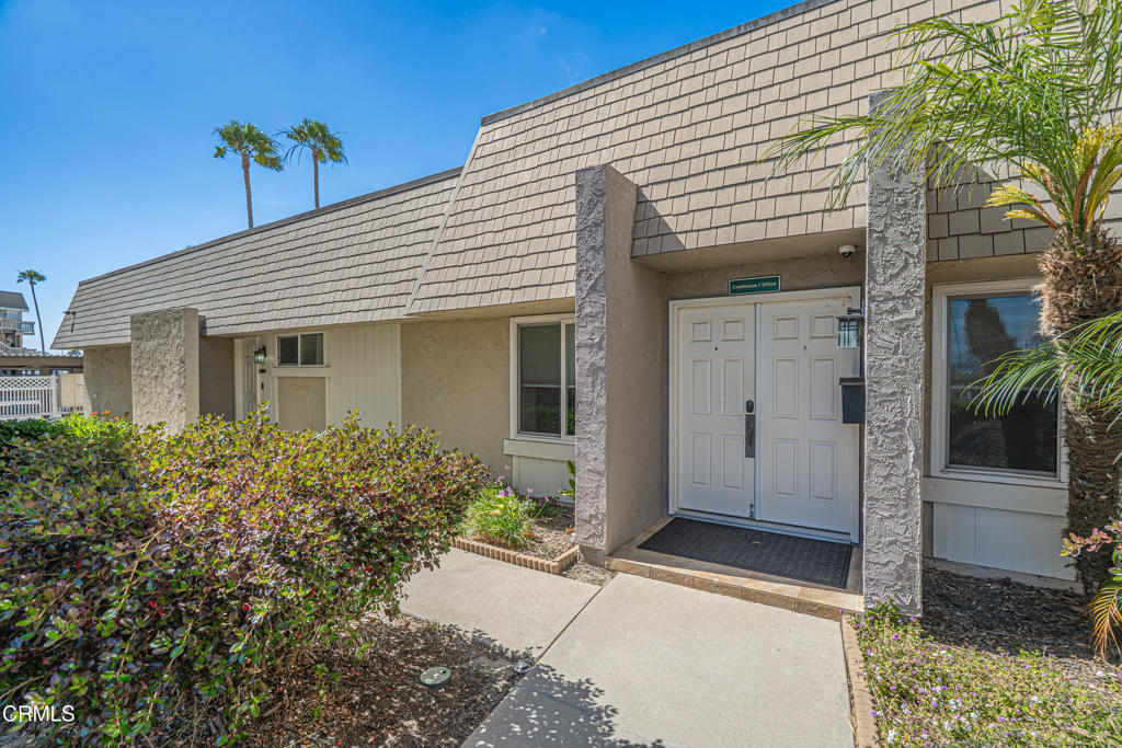 201 E Surfside Drive Property Photo 42