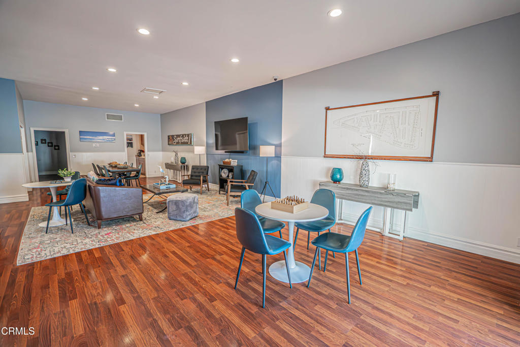 201 E Surfside Drive Property Photo 44