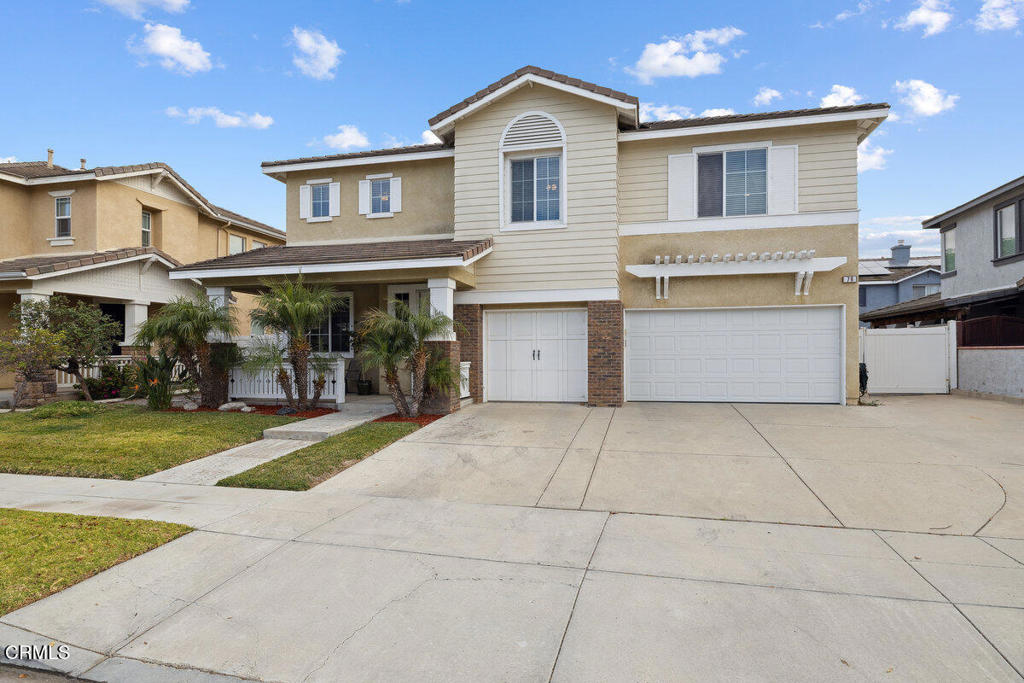 76 Orient Street Property Photo 1