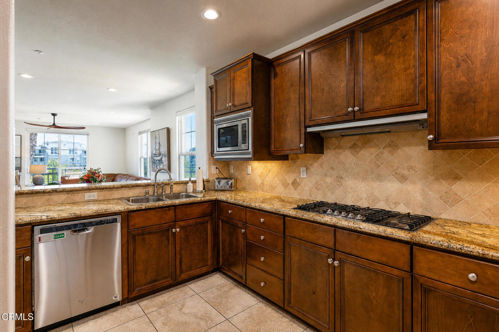 1538 Seabridge Lane Property Photo 7