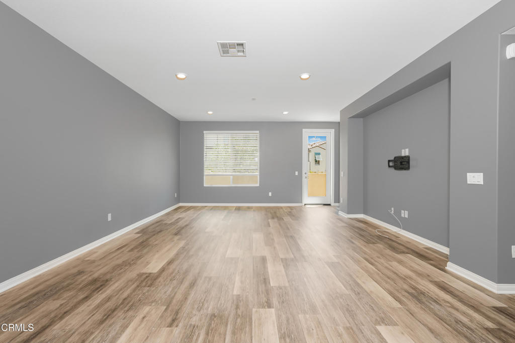 667 Pedro Street Property Photo 11