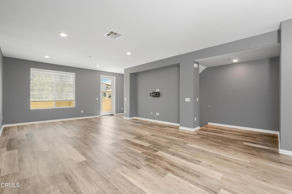 667 Pedro Street Property Photo 12