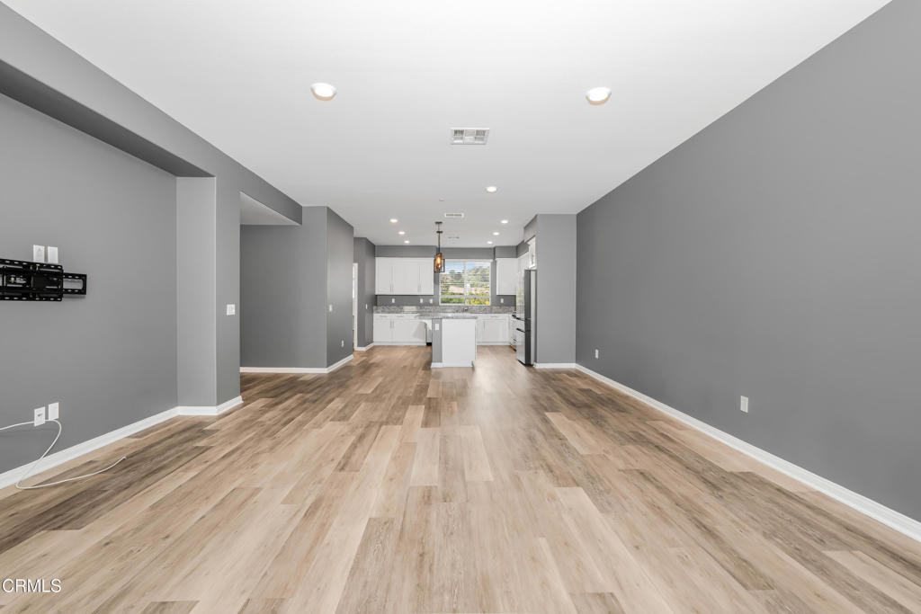 667 Pedro Street Property Photo 14