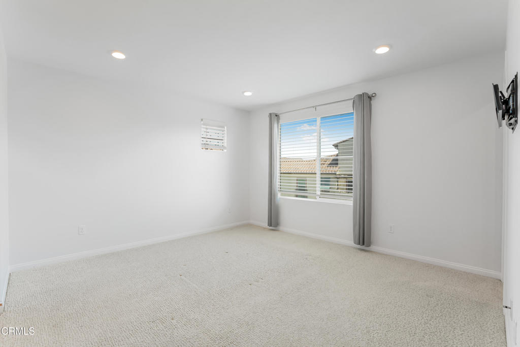 667 Pedro Street Property Photo 31