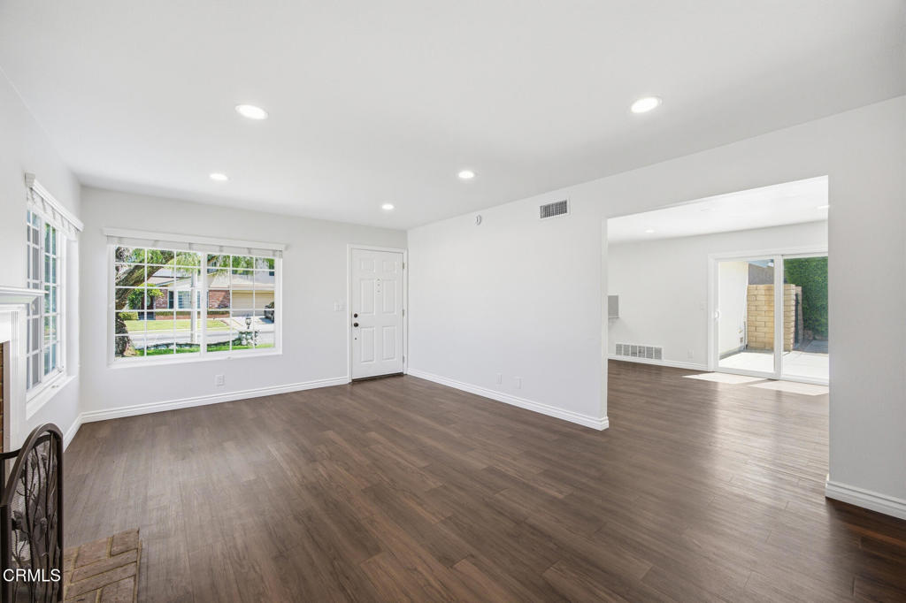 6466 Hope Street Property Photo 9