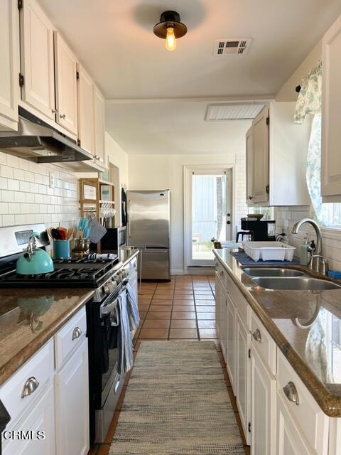 248 Cahuenga Drive Property Photo 12