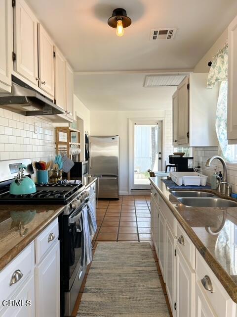 248 Cahuenga Drive Property Photo 13