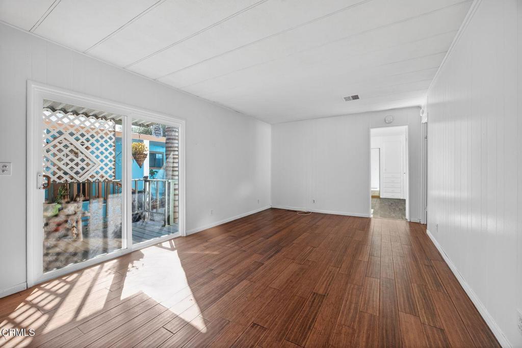 5540 W 5th Street 111 Property Photo 16