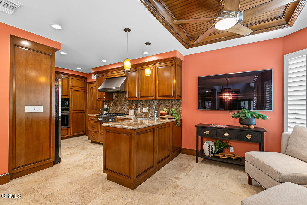 5742 Tanner Ridge Avenue Property Photo 16