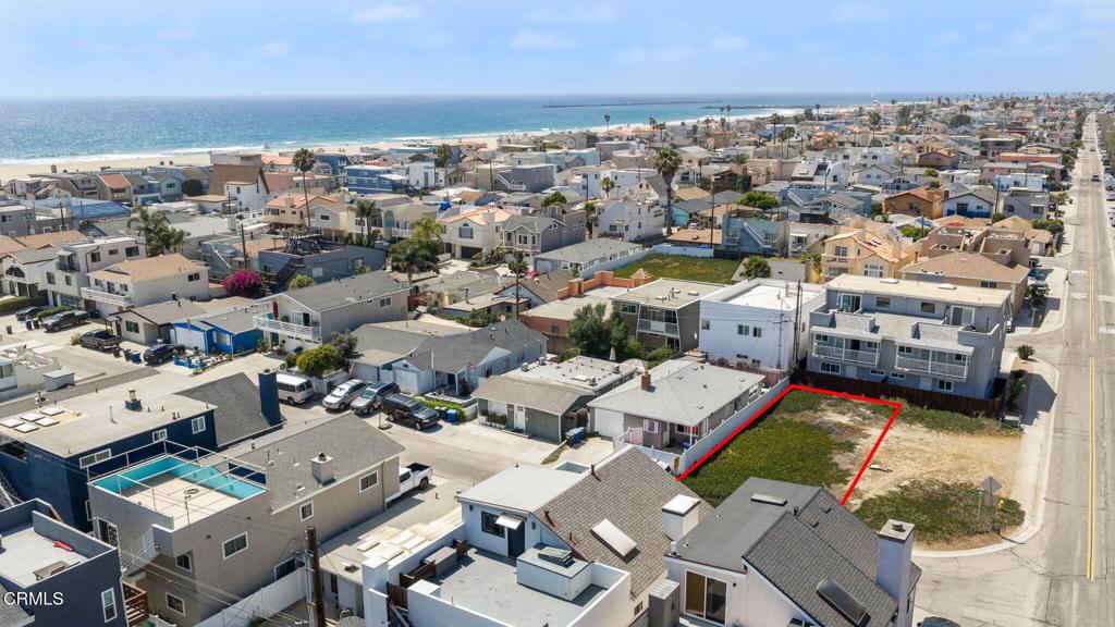 157 Santa Monica Avenue Property Photo 4