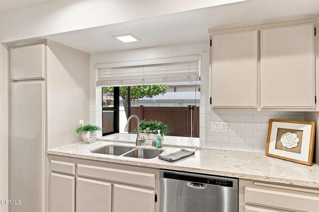 1107 Catlin Street A Property Photo 12