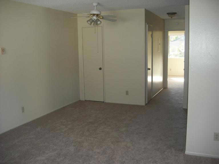 2557 N Yardarm Avenue Property Photo 2