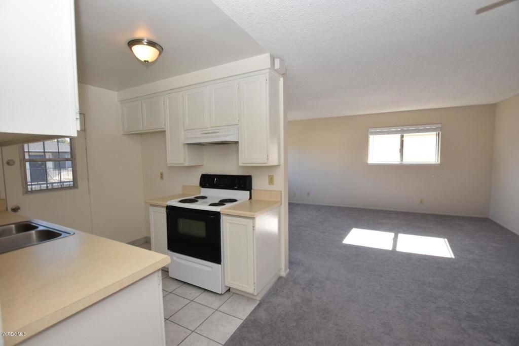 2670 Victoria Avenue Property Photo 7