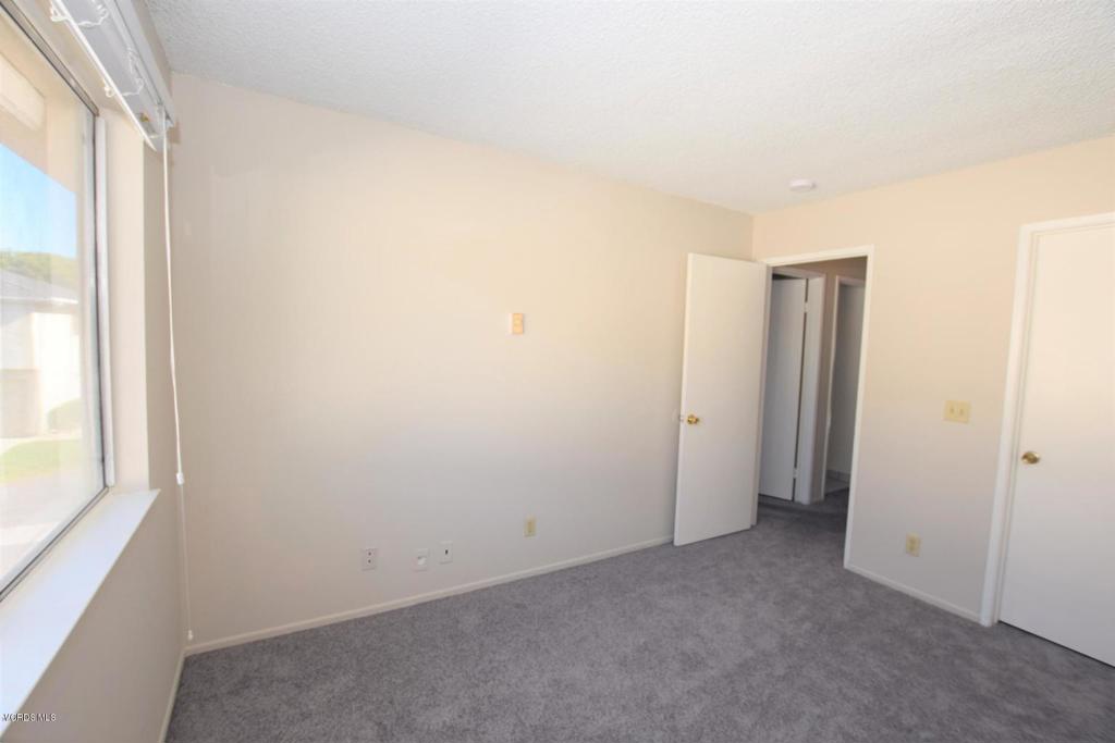 2670 Victoria Avenue Property Photo 9