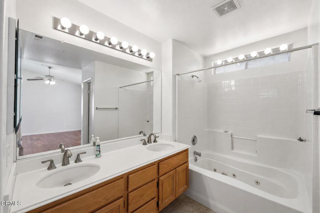 2105 Lanyard Way Property Photo 15