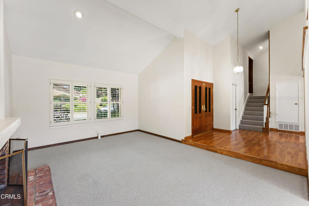 5828 Sunny Vista Avenue Property Photo 13