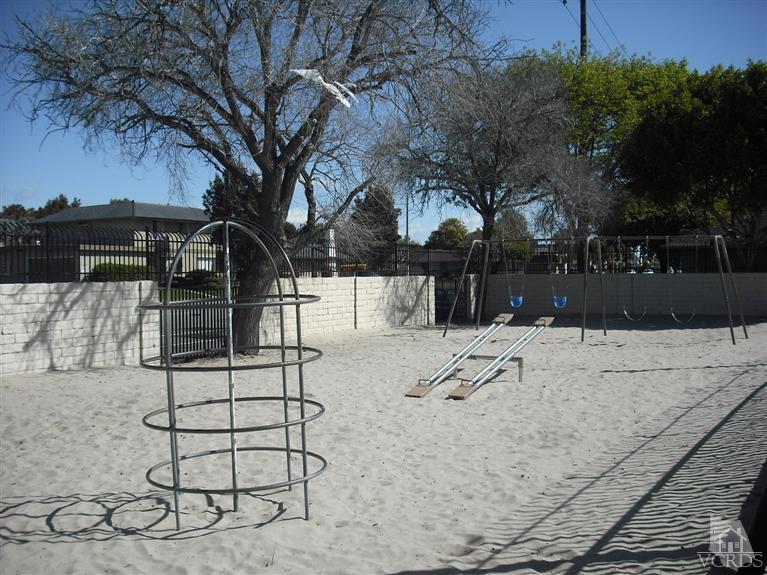 2581 Spinnaker Avenue Property Photo 3