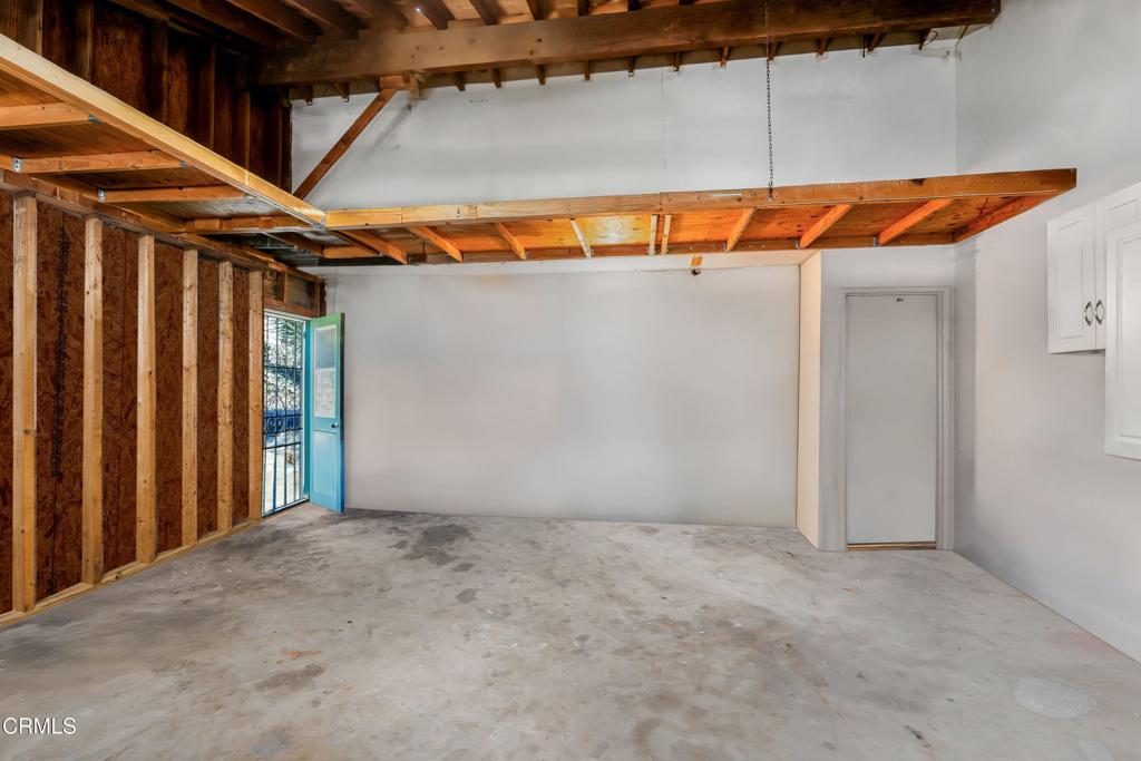 2239 Adrian Street Property Photo 28