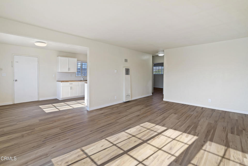 11538 Eucalyptus Avenue Property Photo 13