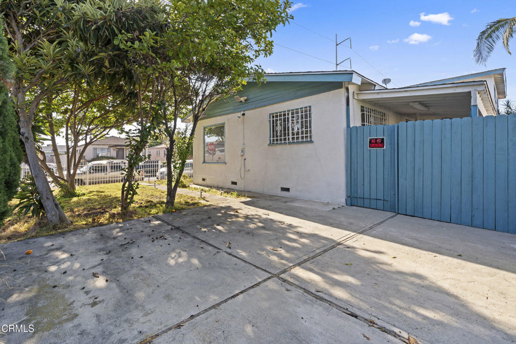 11538 Eucalyptus Avenue Property Photo 28
