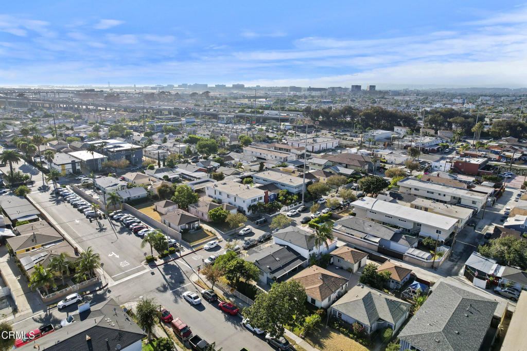11538 Eucalyptus Avenue Property Photo 44
