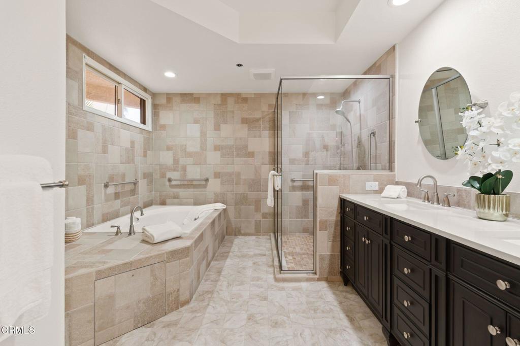 4229 Harbour Island Lane Property Photo 11
