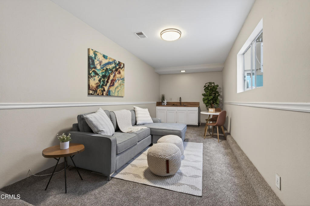 360 Melrose Drive Property Photo 15