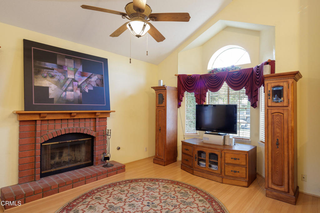 1600 Devonshire Drive Property Photo 6
