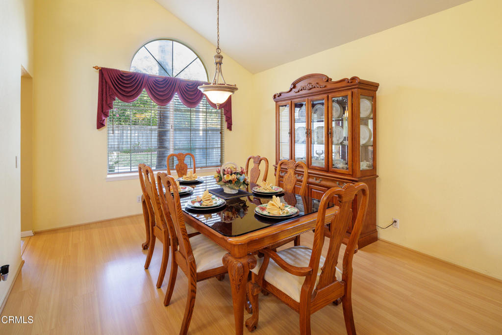 1600 Devonshire Drive Property Photo 8