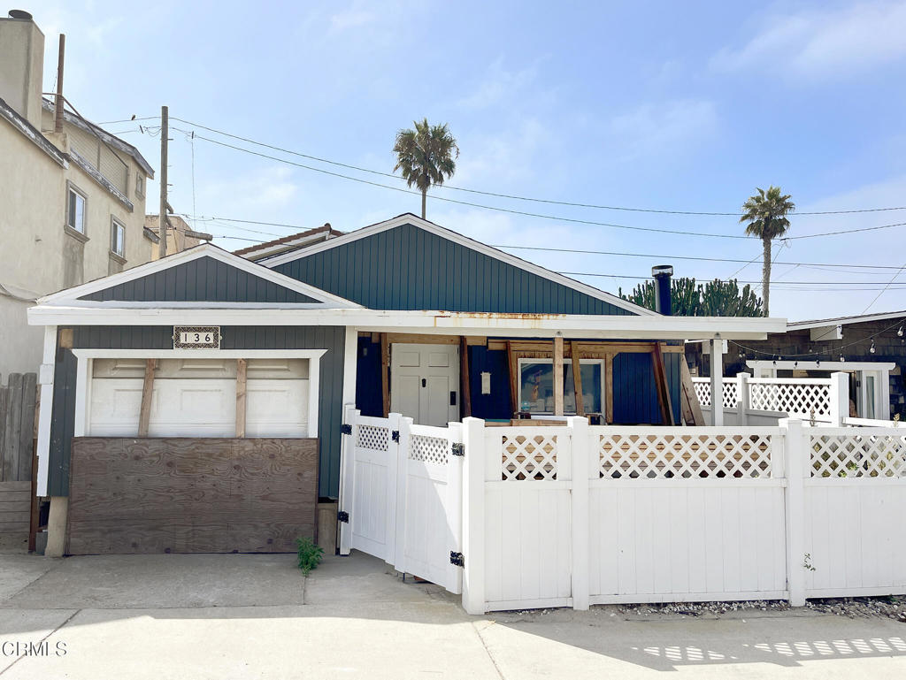 136 San Fernando Avenue Property Photo 1