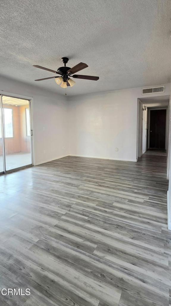 423 Helen Way Property Photo 6