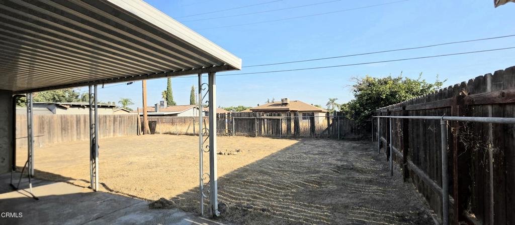 423 Helen Way Property Photo 15