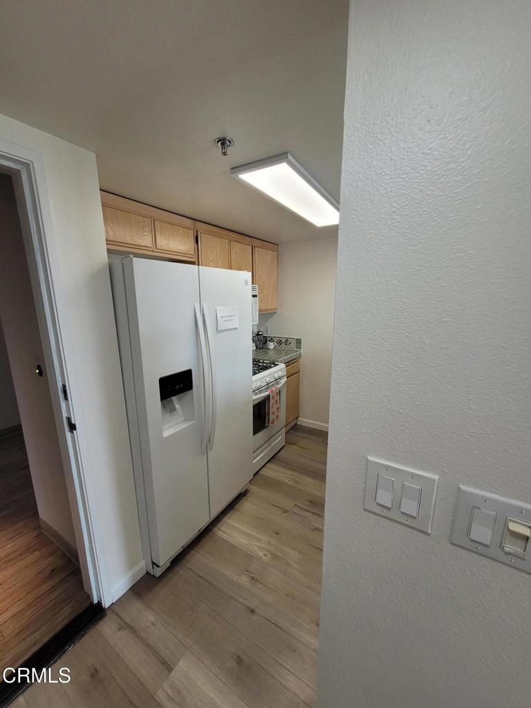 865 S B Street # A-1 Property Photo 11