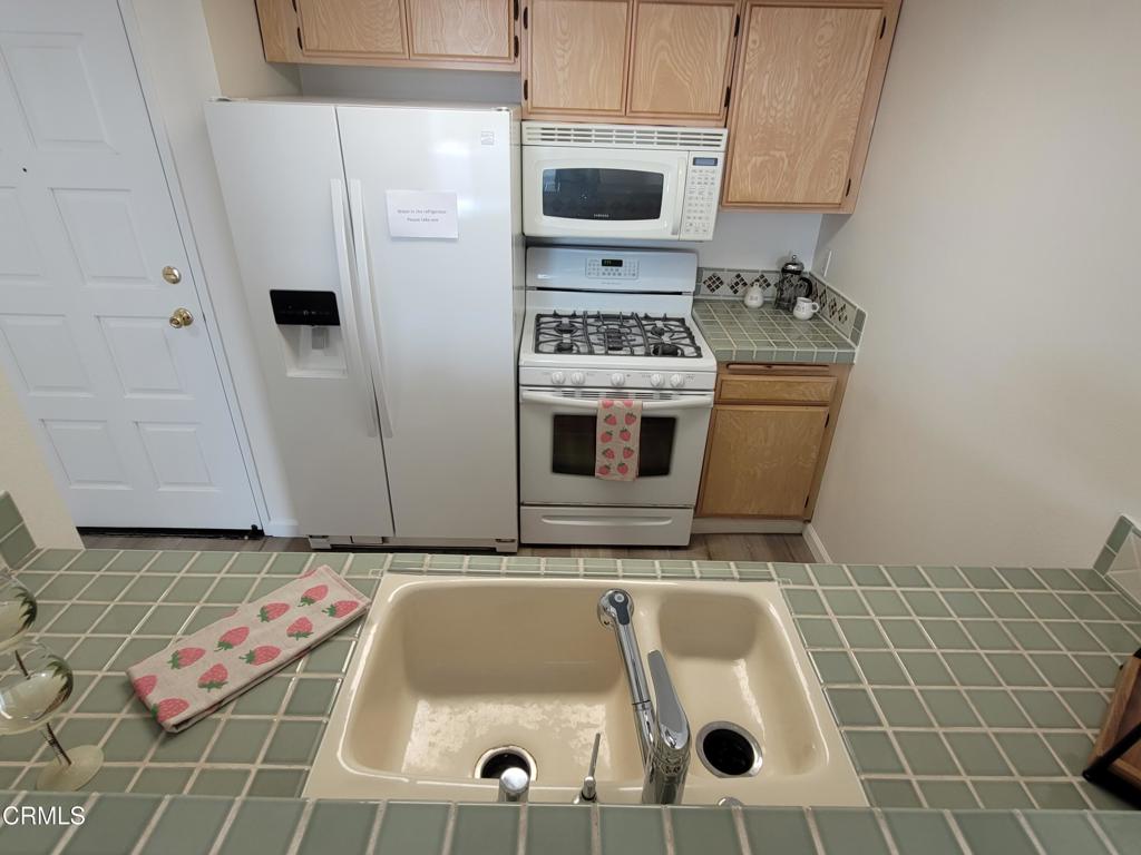 865 S B Street # A-1 Property Photo 16